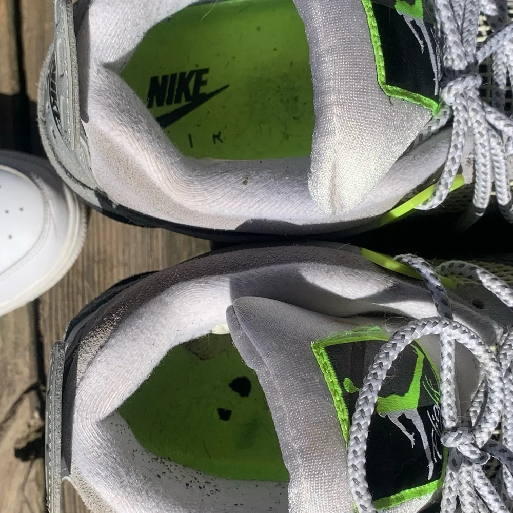 Air Jordan 4 Retro “Neon 95”. Size 12. - Picture 9 of 10